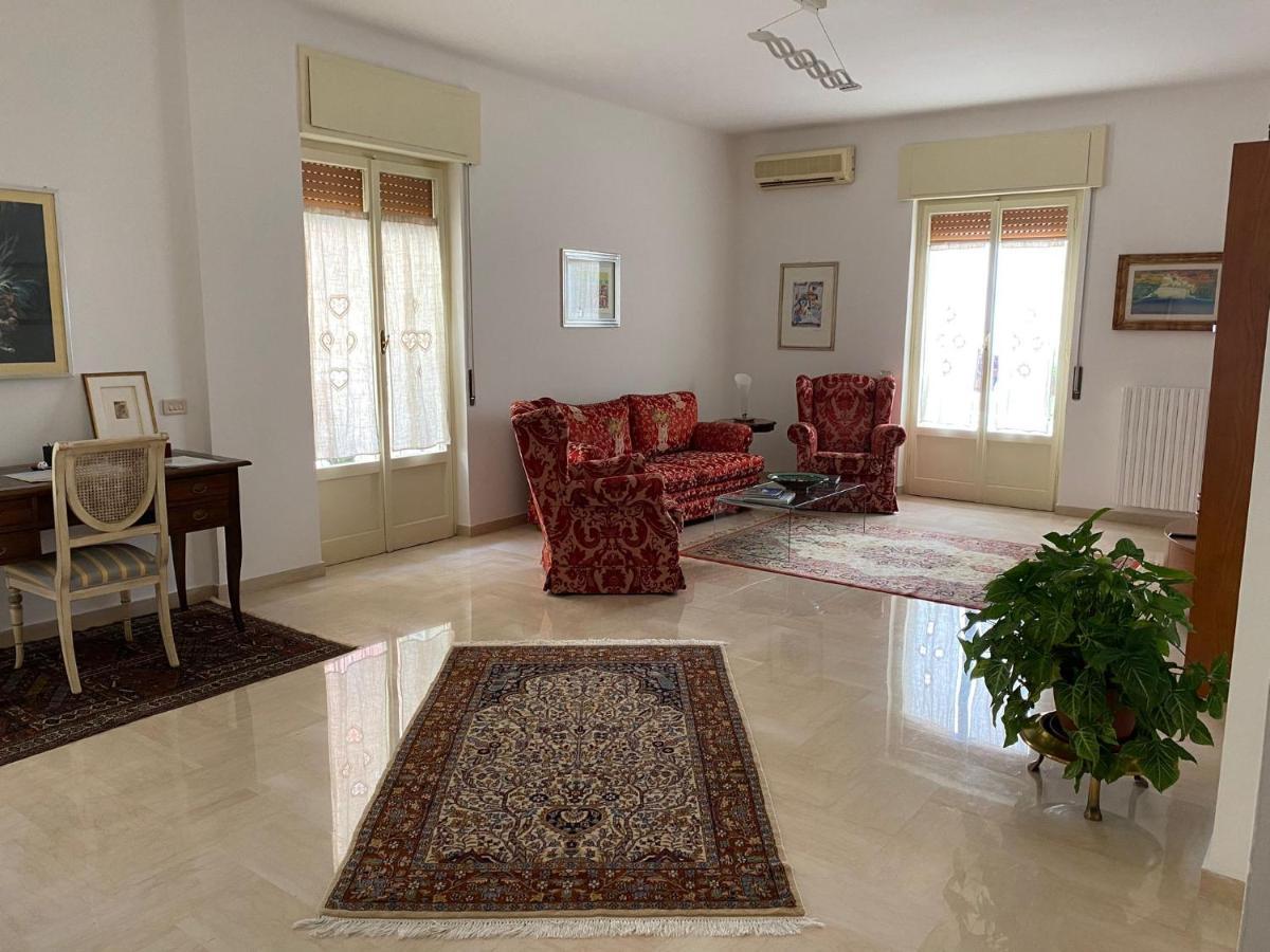 Вилла Interno13Бари Экстерьер фото